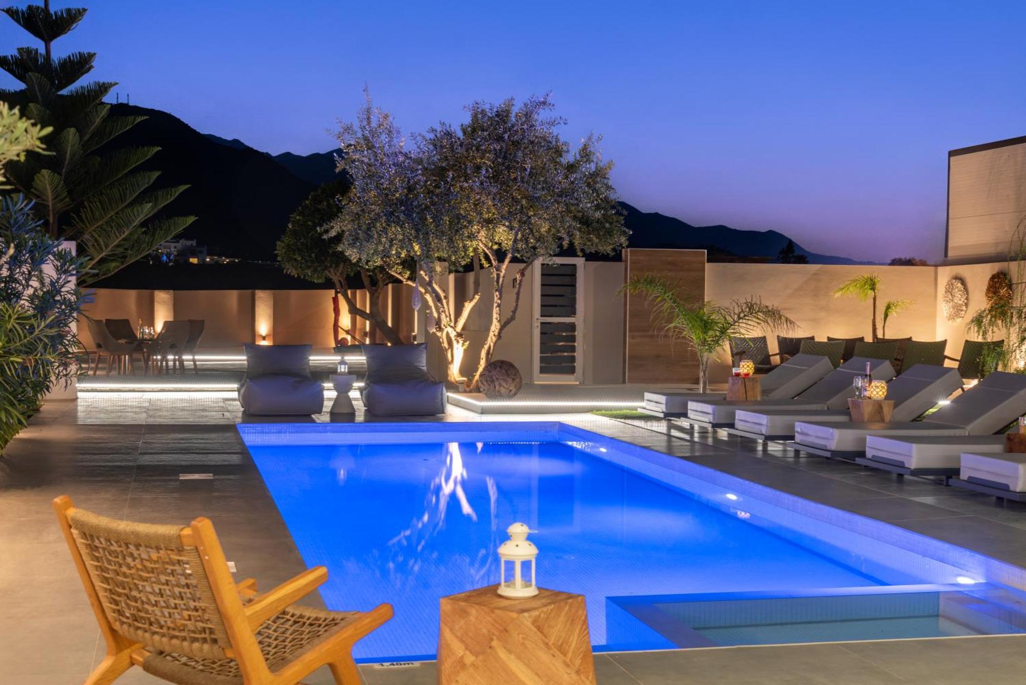 Hypnosis Beachside Villa With Private Heated Pool Georgioupoli Exterior photo